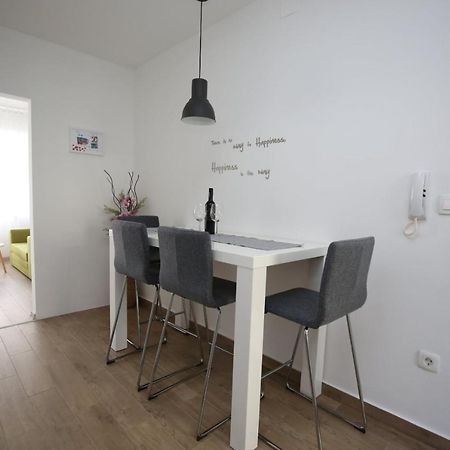 Studio Apartment Koko 里耶卡 外观 照片